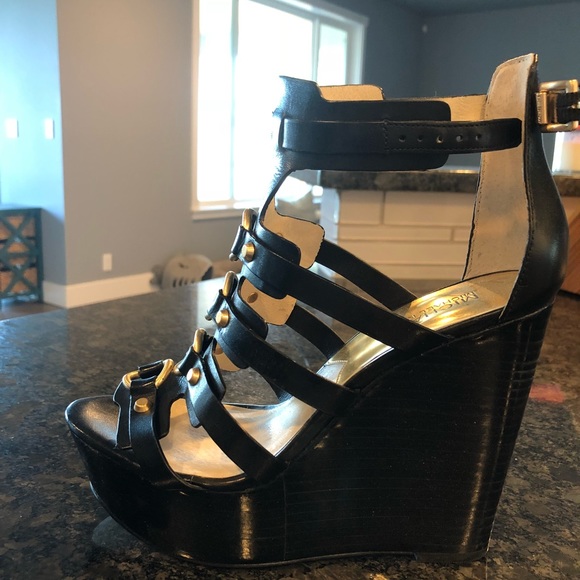 Brand new, never worn Michael Kors  shoes - Picture 2 of 4